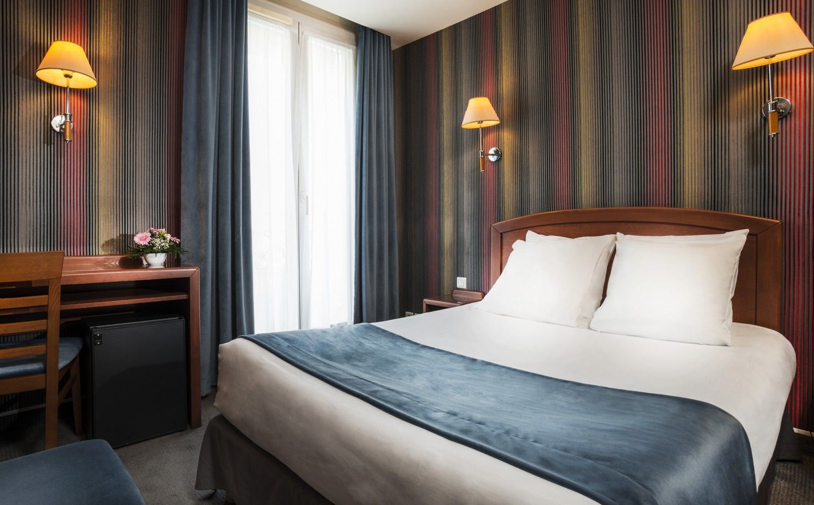 Hotel Charlemagne Нейї-сюр-Сен Екстер'єр фото